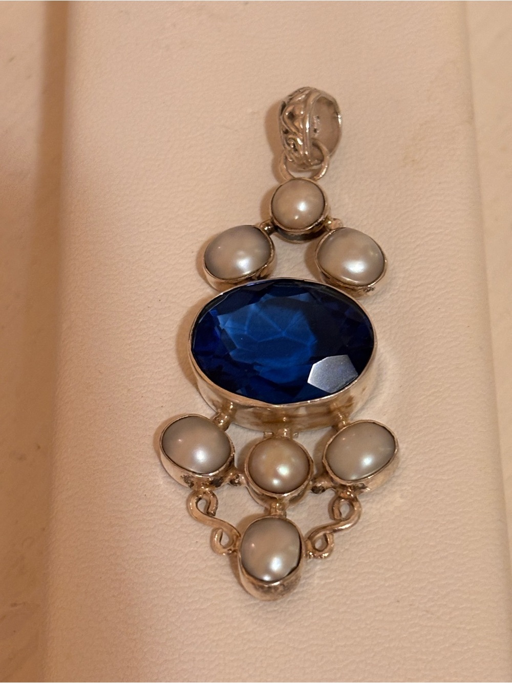 925 Silver Pearl and Sapphire Blue Pendant - Elegant Women Jewelry